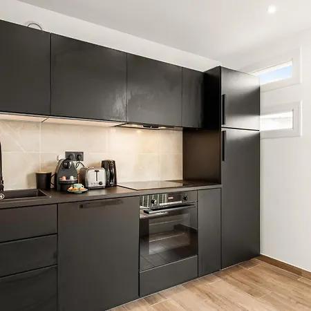 Serenade - A Lägenhet Cannes