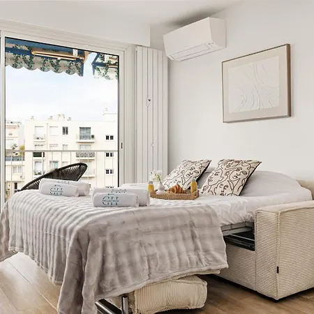 Serenade - A Lägenhet